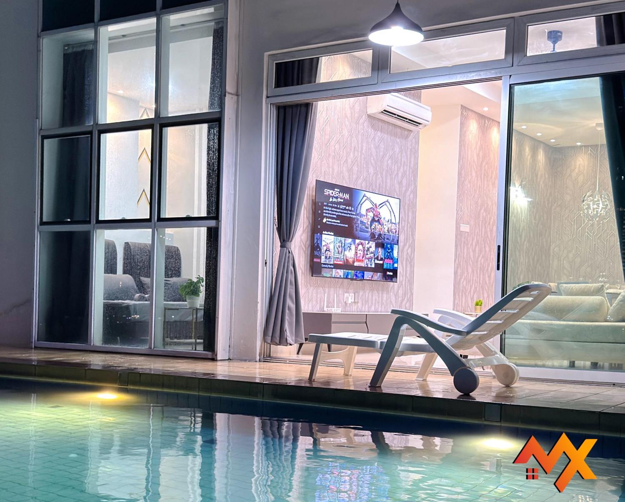 Ksl Mall 6-20pax Private Lift-netflix-smarttv 70inch Apartment Johor Bahru