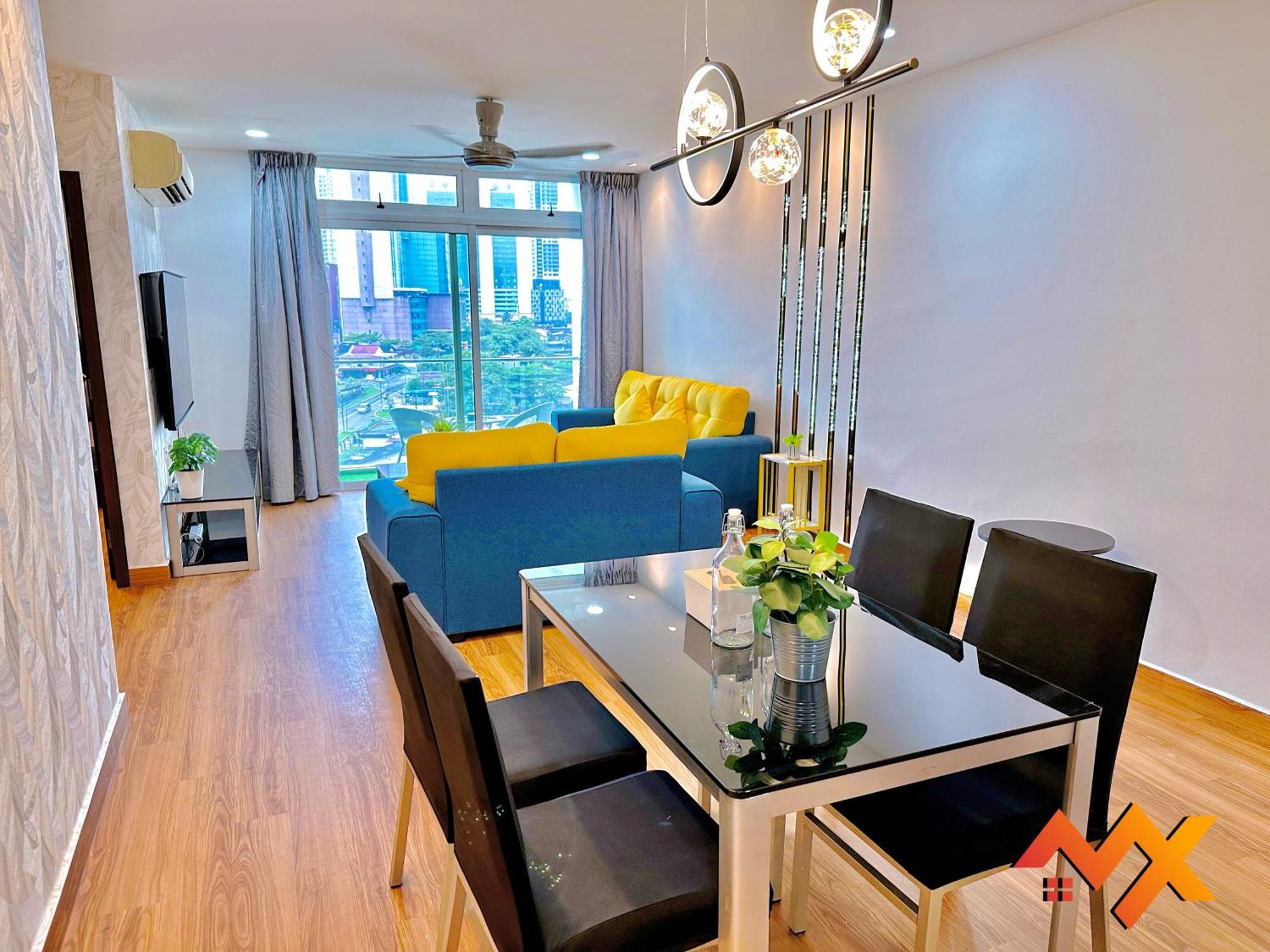 Apartment Ksl Mall 6-20pax Private Lift-netflix-smarttv 70inch Johor Bahru