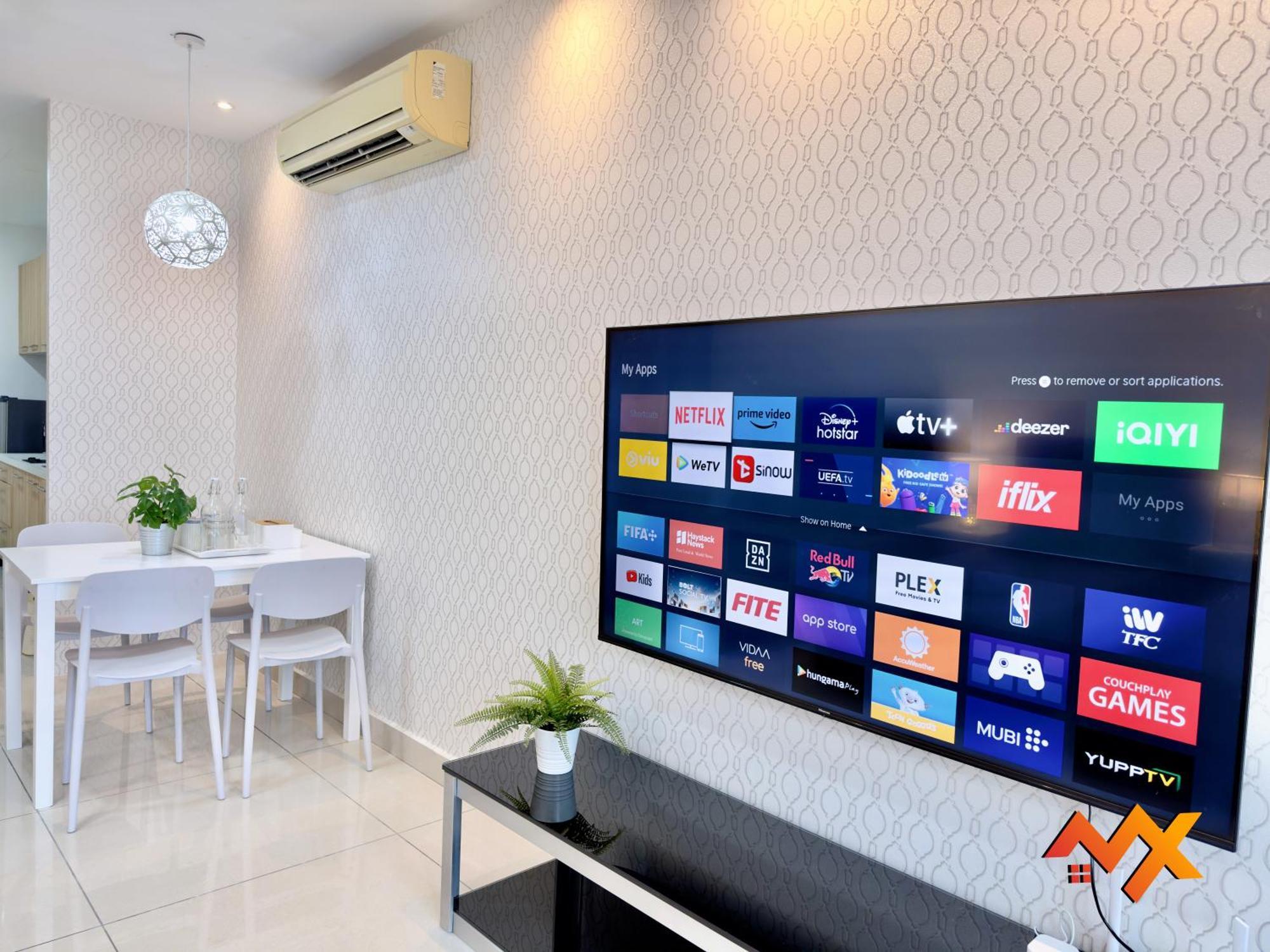 Apartment Ksl Mall 6-20pax Private Lift-netflix-smarttv 70inch Johor Bahru