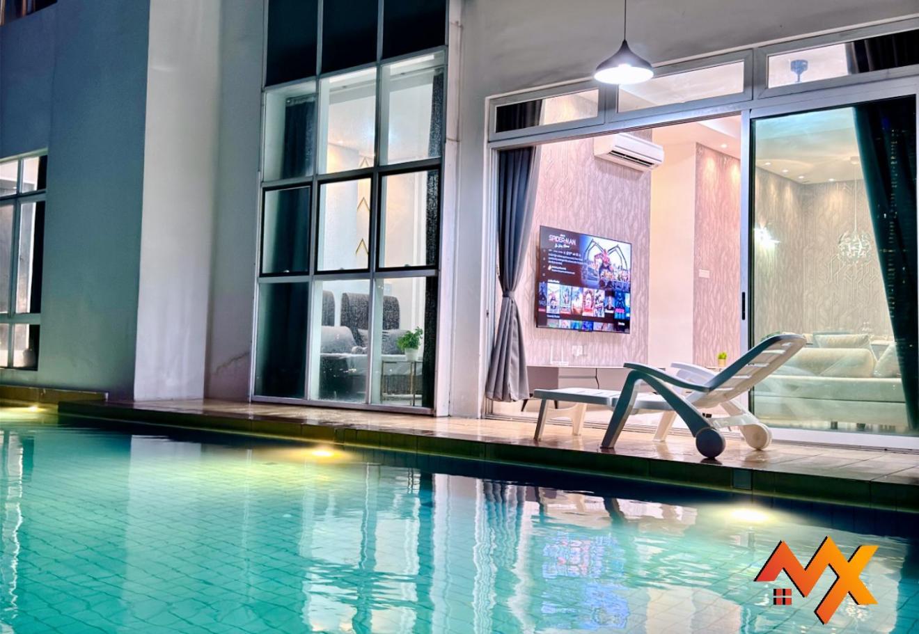 Ksl Mall 6-20pax Private Lift-netflix-smarttv 70inch * Johor Bahru