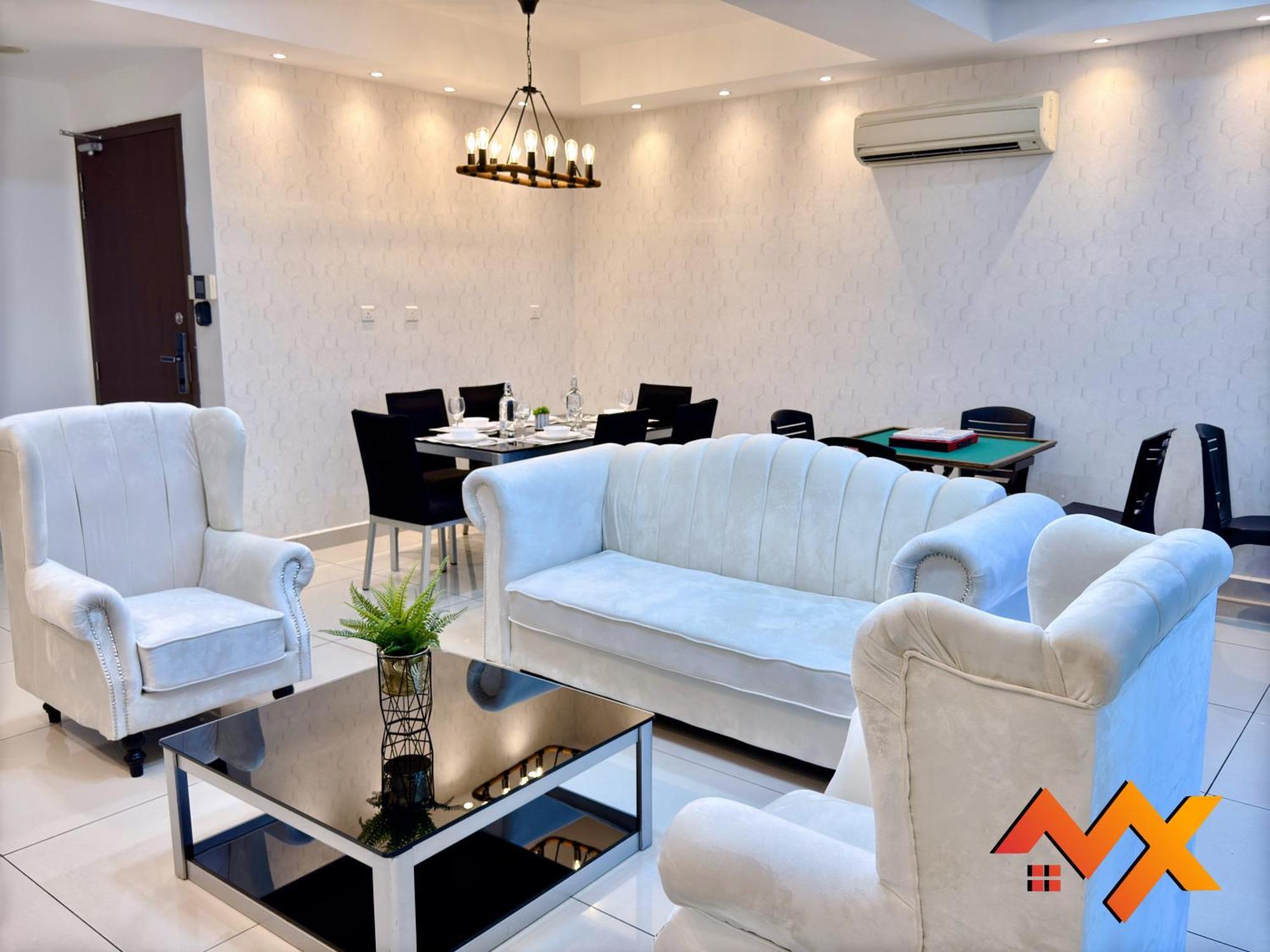 Ksl Mall 6-20pax Private Lift-netflix-smarttv 70inch Apartment *